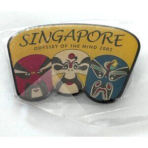 Singapore Masks Odyssey Of The Mind 2002 Collectible OM OotM Pin Pinback